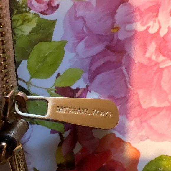 Michael Kors Genuine Leather Wallet - Picture 5 of 11